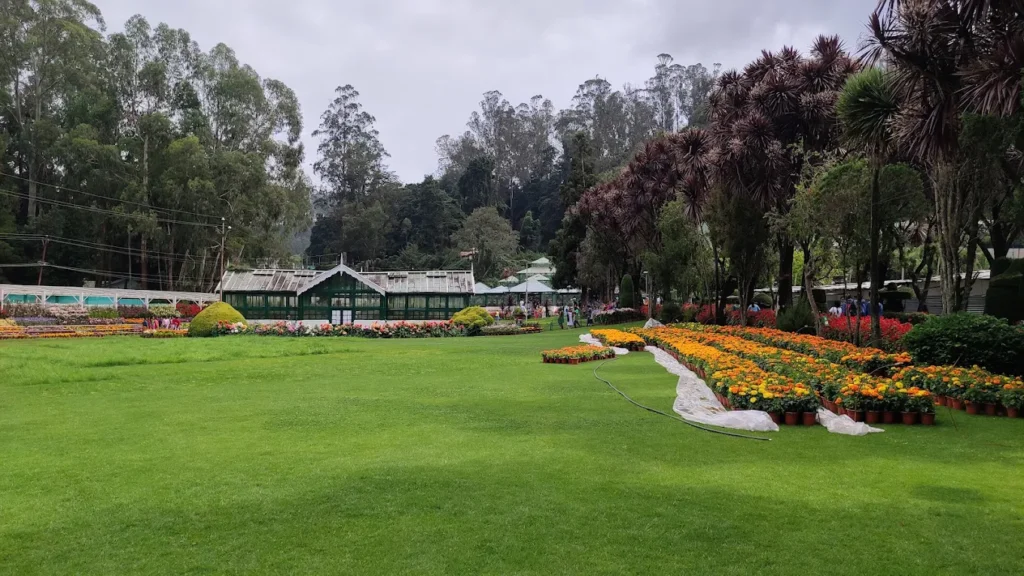 government botanical garden hero
